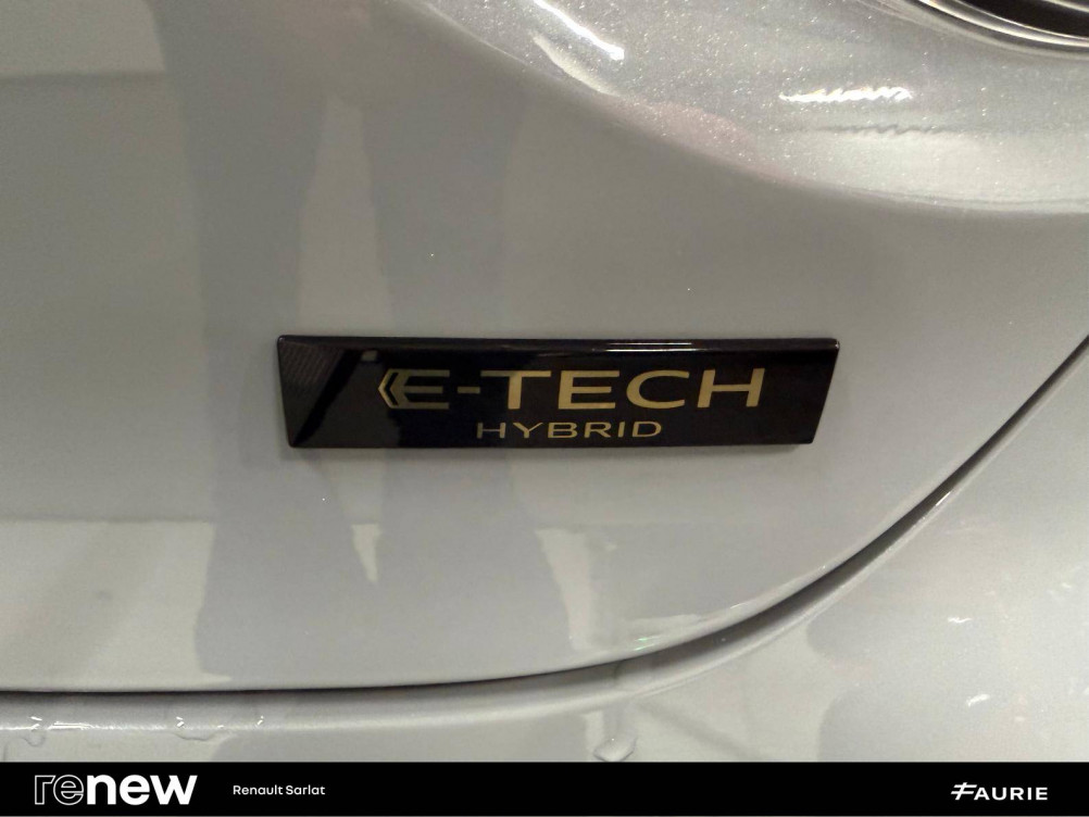Acheter Renault Clio 5 Clio E-Tech full hybrid 145 ch GSR2 Techno 5p occasion dans les concessions du Groupe Faurie