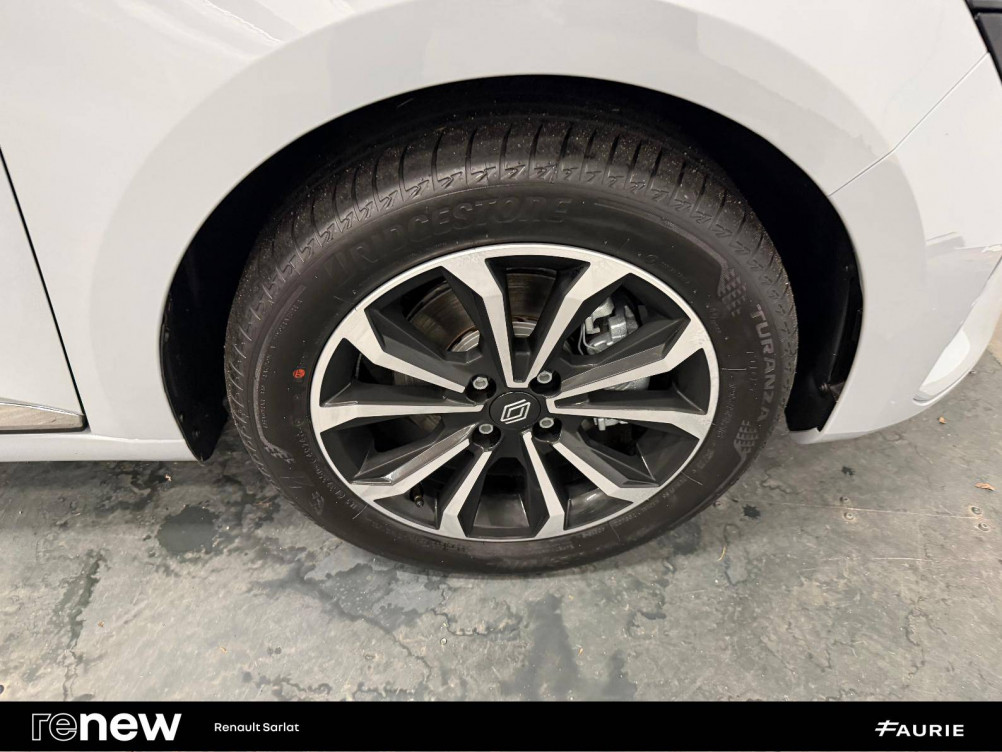 Acheter Renault Clio 5 Clio E-Tech full hybrid 145 ch GSR2 Techno 5p occasion dans les concessions du Groupe Faurie