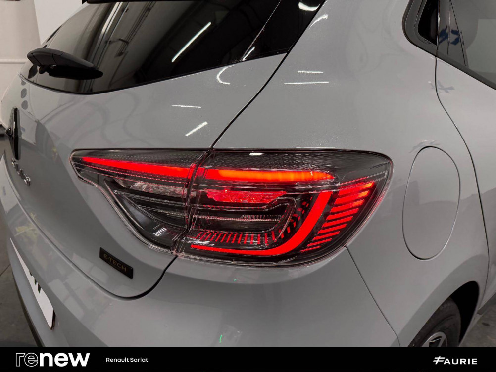 Acheter Renault Clio 5 Clio E-Tech full hybrid 145 ch GSR2 Techno 5p occasion dans les concessions du Groupe Faurie