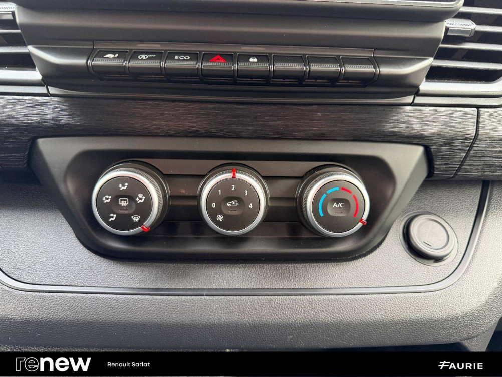 Acheter Renault Trafic 3 Trafic L2 dCi 150 Energy S&S Zen 4p occasion dans les concessions du Groupe Faurie