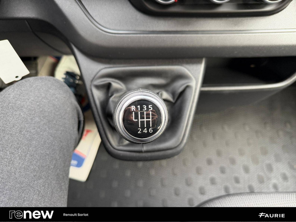 Acheter Renault Trafic 3 Trafic L2 dCi 150 Energy S&S Zen 4p occasion dans les concessions du Groupe Faurie