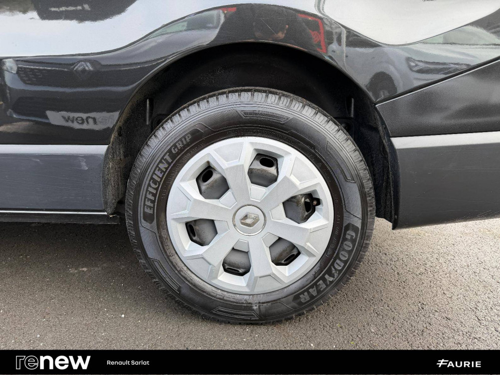 Acheter Renault Trafic 3 Trafic L2 dCi 150 Energy S&S Zen 4p occasion dans les concessions du Groupe Faurie