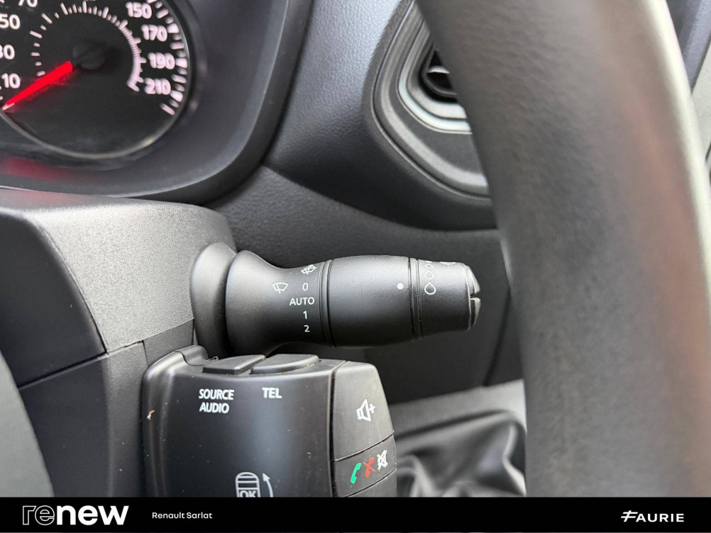 Acheter Renault Master 3 MASTER CC PROP RJ3500 PAF AR COURT L2 DCI 130 GRAND CONFORT 2p occasion dans les concessions du Groupe Faurie