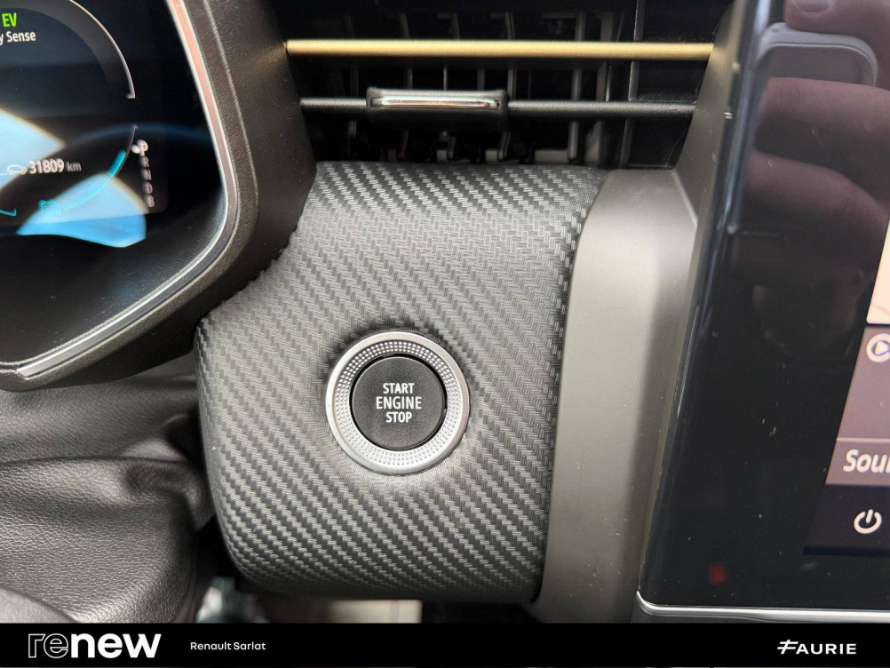 Acheter Renault Clio 5 Clio E-Tech full hybrid 145 Engineered 5p occasion dans les concessions du Groupe Faurie