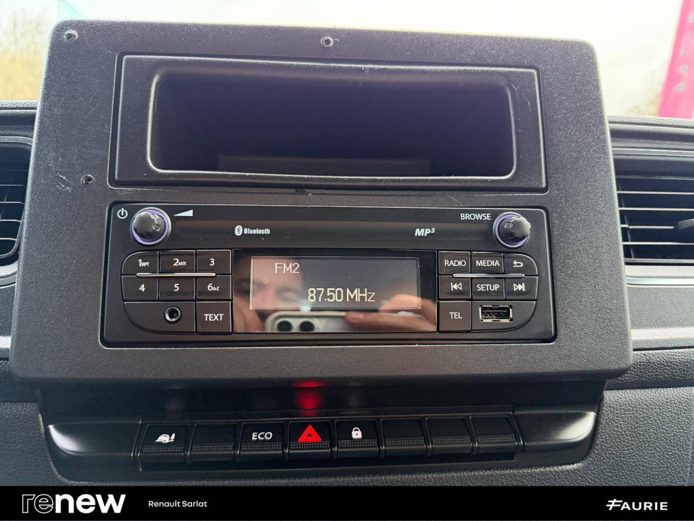 Acheter Renault Master 3 MASTER CC PROP RJ3500 PAF AR COURT L2 DCI 130 GRAND CONFORT 2p occasion dans les concessions du Groupe Faurie