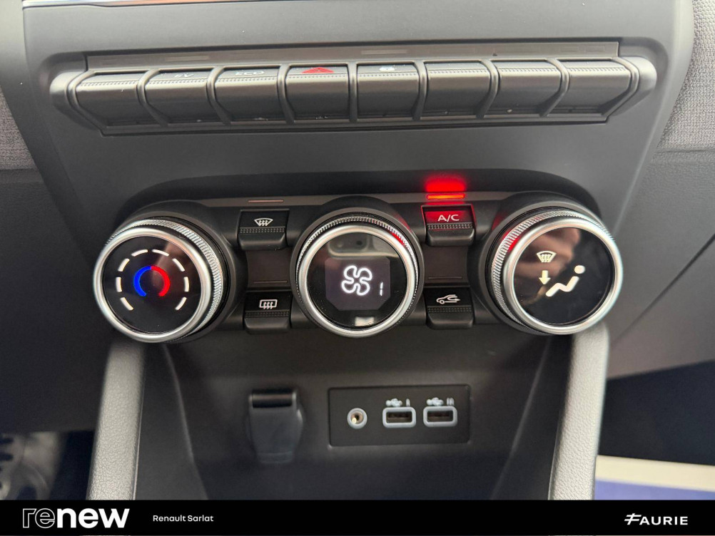 Acheter Renault Clio 5 Clio E-Tech full hybrid 145 Evolution 5p occasion dans les concessions du Groupe Faurie