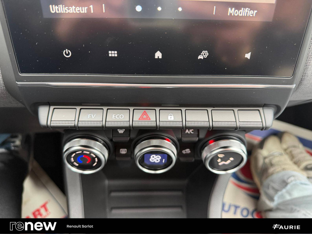 Acheter Renault Clio 5 Clio E-Tech full hybrid 145 Evolution 5p occasion dans les concessions du Groupe Faurie