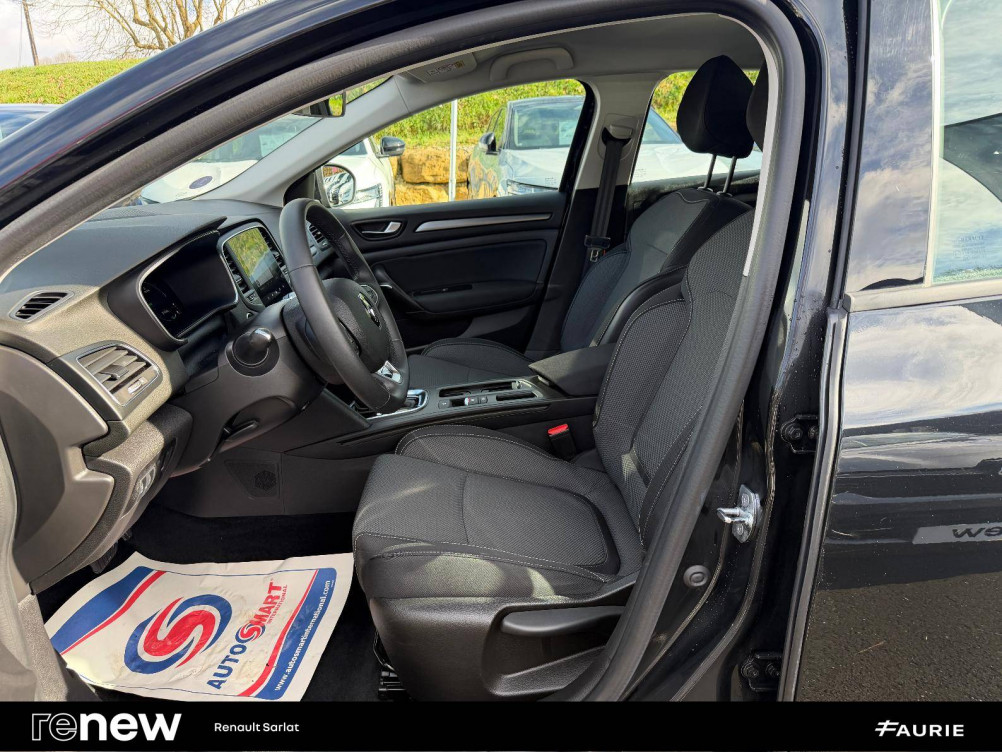 Acheter Renault Megane 4 Megane IV Berline E-Tech plug-in hybrid 160 Evolution 5p occasion dans les concessions du Groupe Faurie
