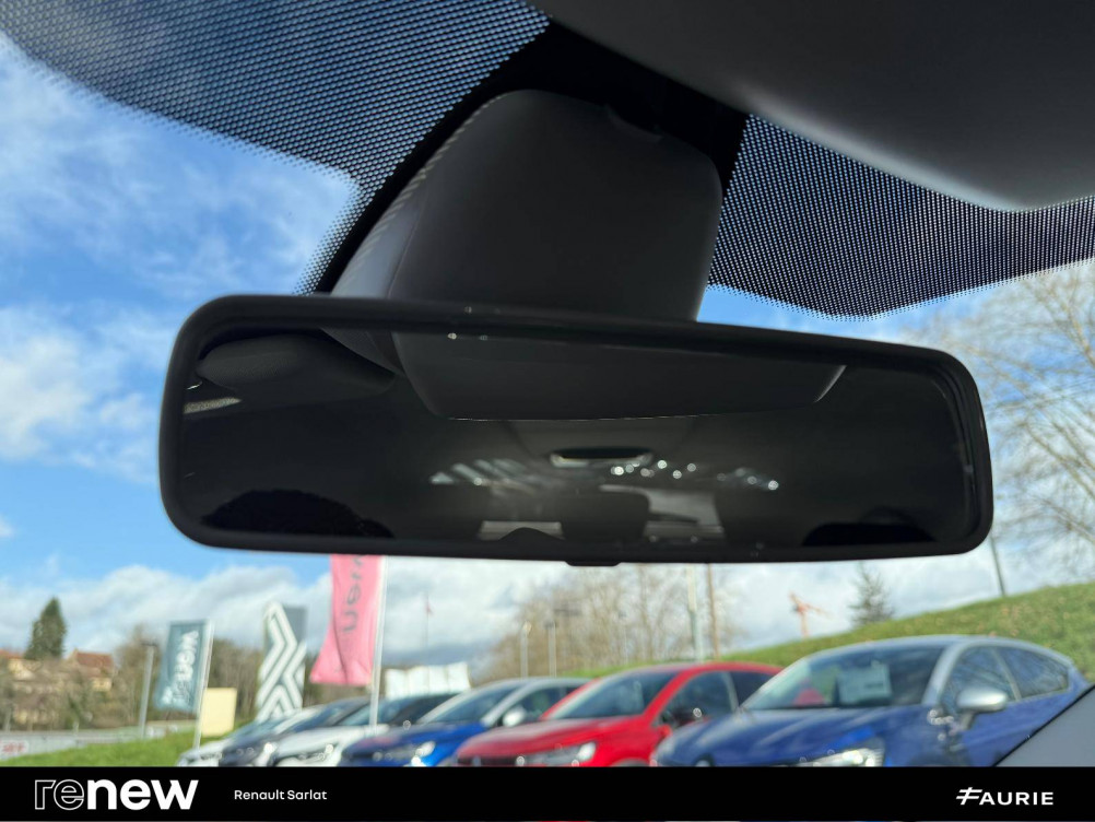 Acheter Renault Megane 4 Megane IV Berline E-Tech plug-in hybrid 160 Evolution 5p occasion dans les concessions du Groupe Faurie