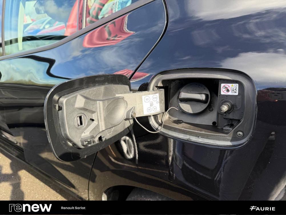 Acheter Renault Megane 4 Megane IV Berline E-Tech plug-in hybrid 160 Evolution 5p occasion dans les concessions du Groupe Faurie