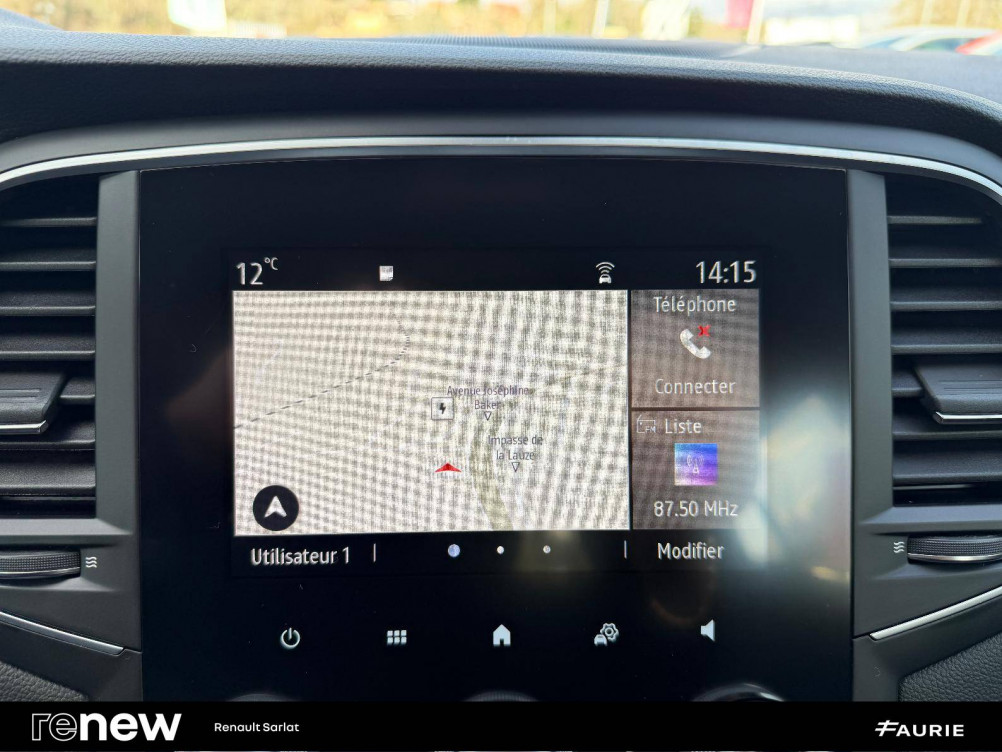 Acheter Renault Megane 4 Megane IV Berline E-Tech plug-in hybrid 160 Evolution 5p occasion dans les concessions du Groupe Faurie