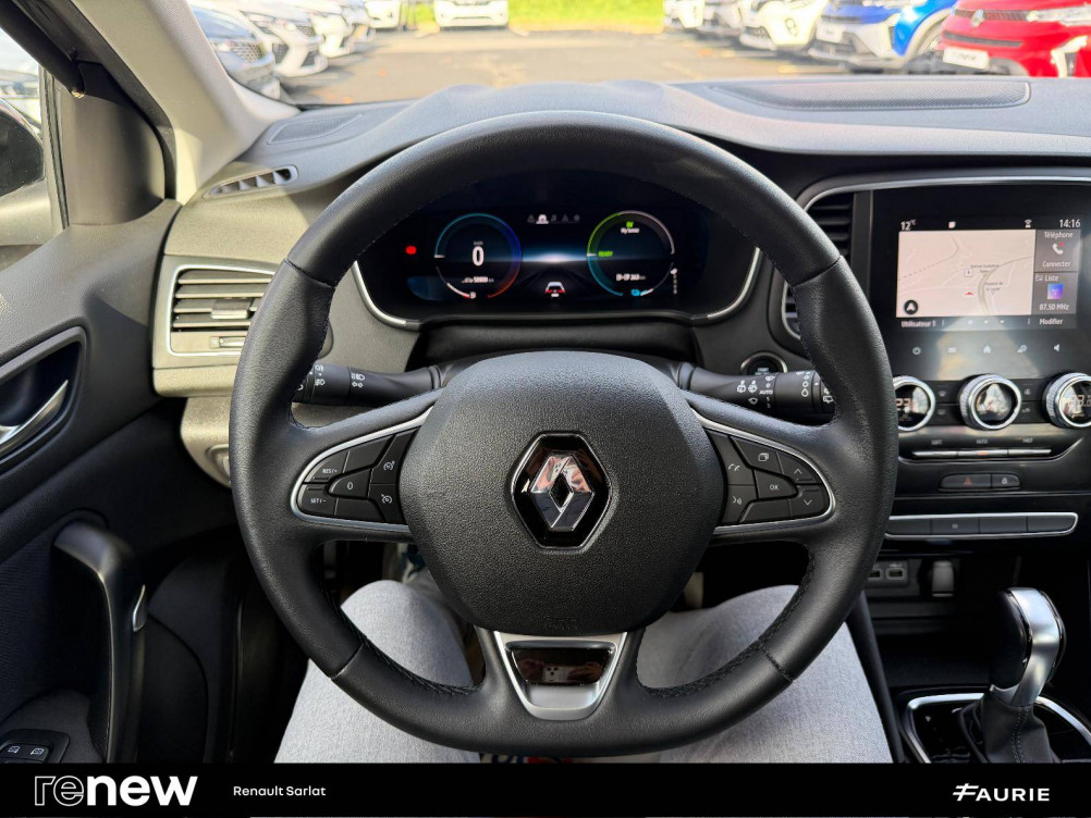 Acheter Renault Megane 4 Megane IV Berline E-Tech plug-in hybrid 160 Evolution 5p occasion dans les concessions du Groupe Faurie