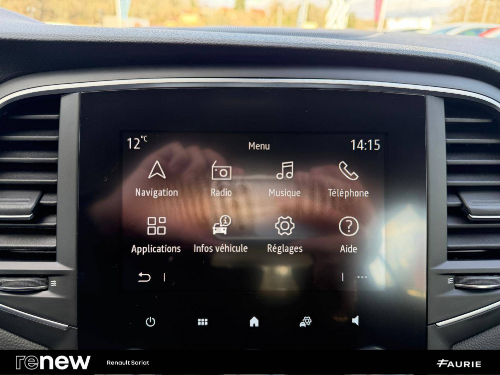 Acheter Renault Megane 4 Megane IV Berline E-Tech plug-in hybrid 160 Evolution 5p occasion dans les concessions du Groupe Faurie