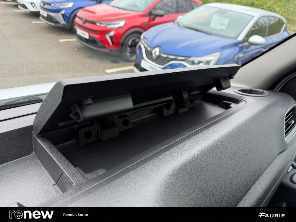 Acheter Renault Master 3 MASTER CA TRAC F3500 L2H2 BLUE DCI 150 GRAND CONFORT 4p occasion dans les concessions du Groupe Faurie