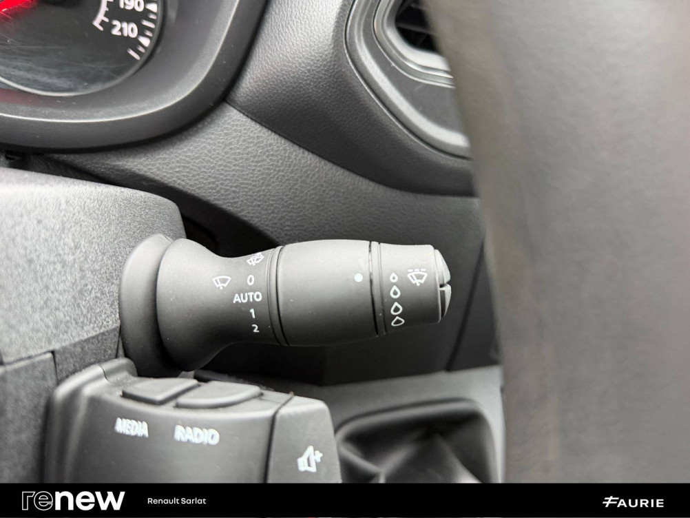 Acheter Renault Master 3 MASTER CA TRAC F3500 L2H2 BLUE DCI 150 GRAND CONFORT 4p occasion dans les concessions du Groupe Faurie