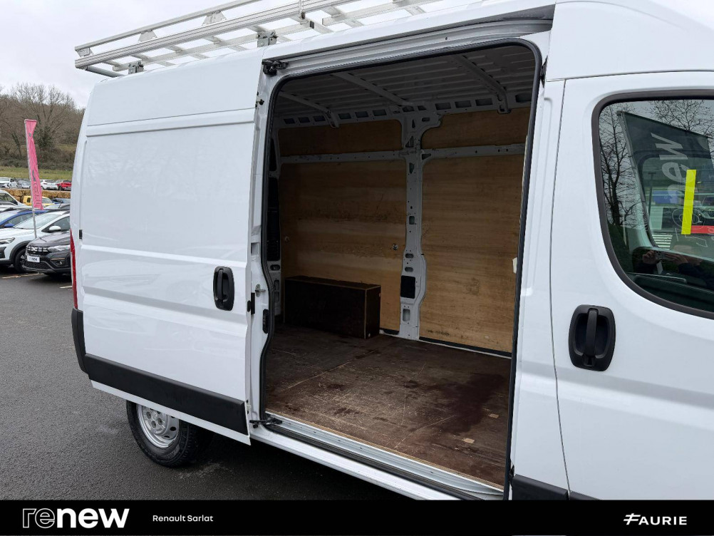 Acheter Peugeot Boxer BOXER TOLE 330 L2H2 BLUEHDI 165 S&S ASPHALT 4p occasion dans les concessions du Groupe Faurie