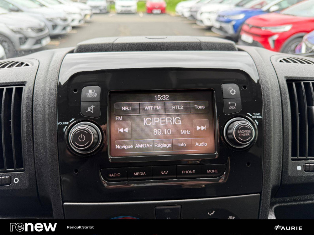 Acheter Peugeot Boxer BOXER TOLE 330 L2H2 BLUEHDI 165 S&S ASPHALT 4p occasion dans les concessions du Groupe Faurie