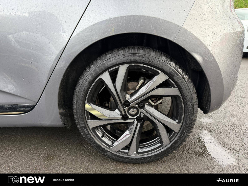 Acheter Renault Clio 5 Clio E-Tech full hybrid 145 Engineered 5p occasion dans les concessions du Groupe Faurie