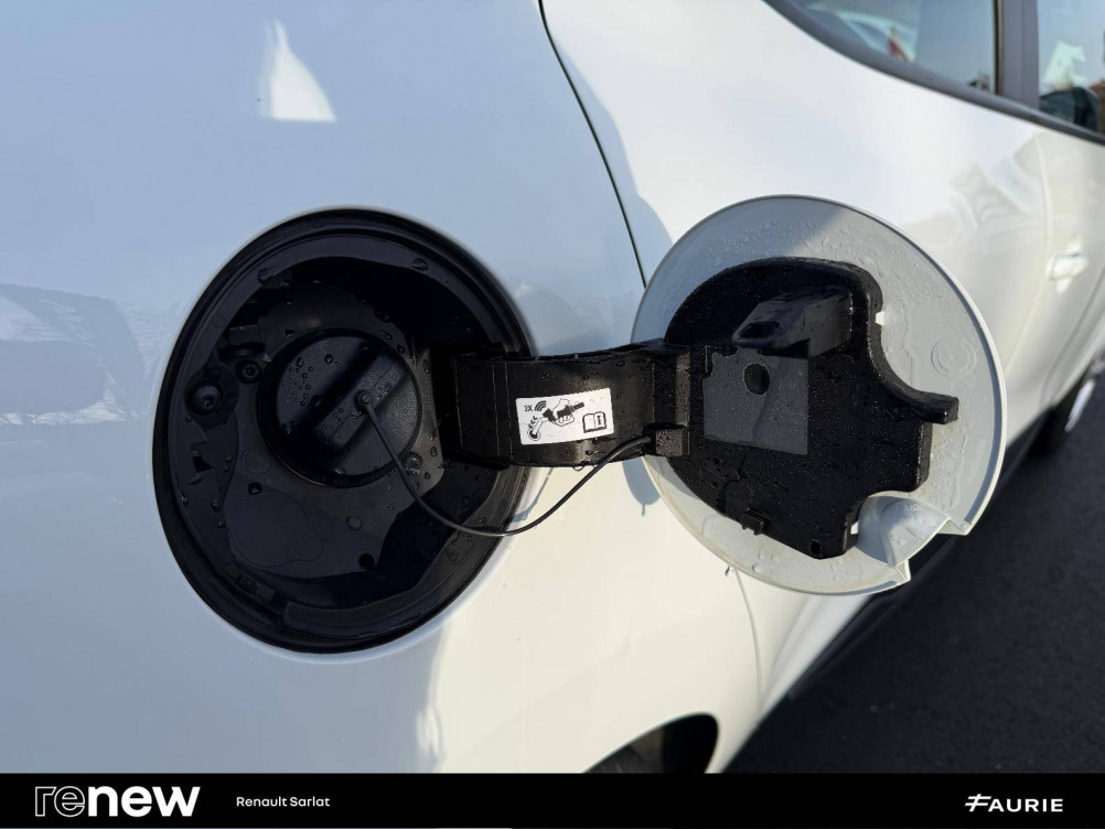 Acheter Renault Clio 4 Clio dCi 75 E6C Business 5p occasion dans les concessions du Groupe Faurie