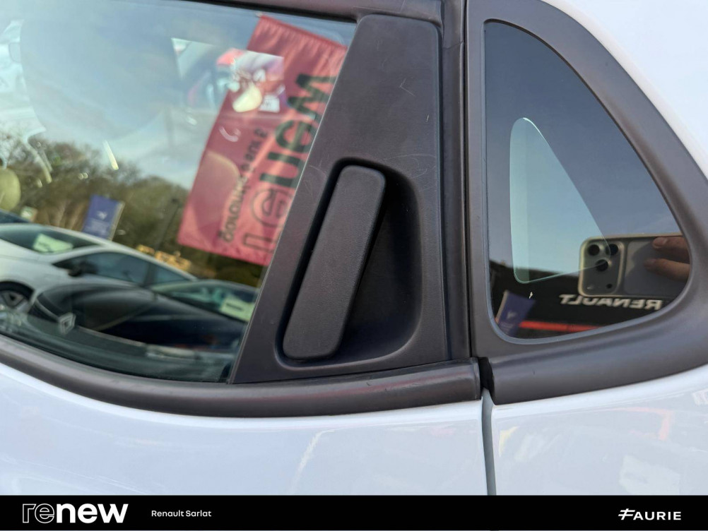 Acheter Renault Clio 4 Clio dCi 75 E6C Business 5p occasion dans les concessions du Groupe Faurie