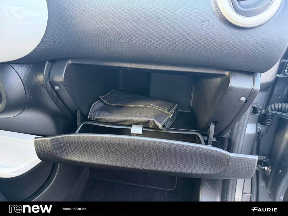 Acheter Renault Twingo 3 Twingo III 0.9 TCe 90 Energy E6C Intens 5p occasion dans les concessions du Groupe Faurie