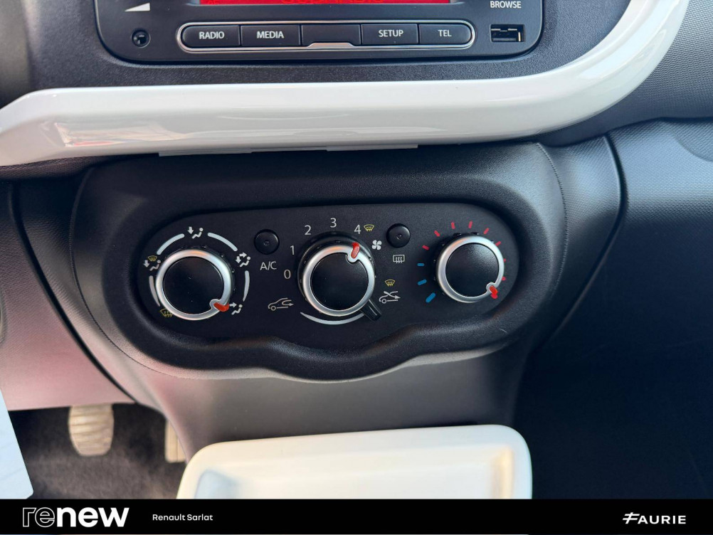 Acheter Renault Twingo 3 Twingo III 0.9 TCe 90 Energy E6C Intens 5p occasion dans les concessions du Groupe Faurie
