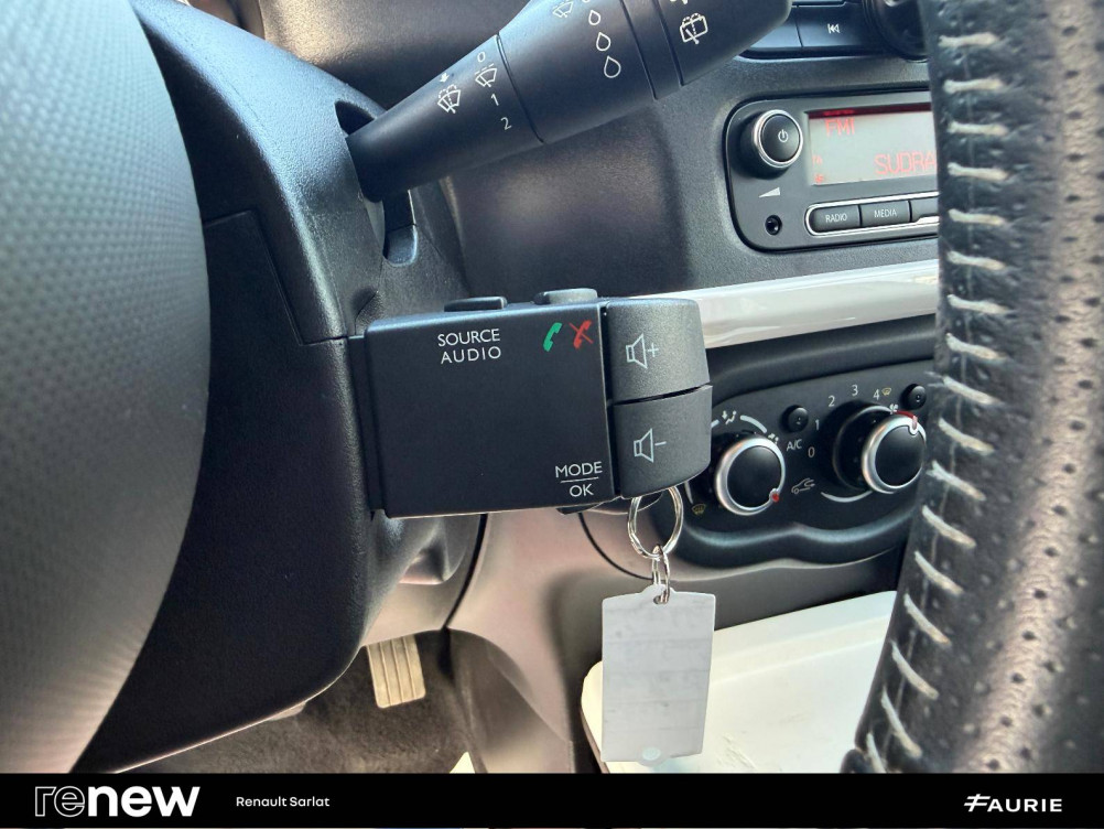 Acheter Renault Twingo 3 Twingo III 0.9 TCe 90 Energy E6C Intens 5p occasion dans les concessions du Groupe Faurie