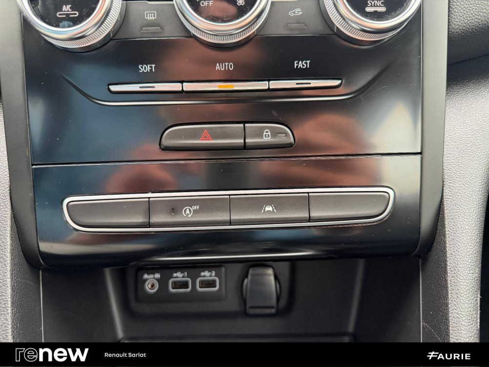 Acheter Renault Megane 4 Mégane IV Berline Blue dCi 115 - 21N Business 5p occasion dans les concessions du Groupe Faurie