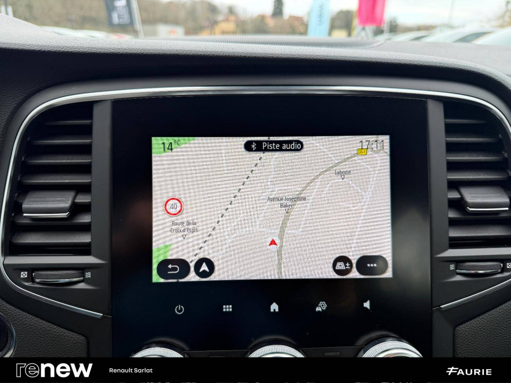 Acheter Renault Megane 4 Mégane IV Berline Blue dCi 115 - 21N Business 5p occasion dans les concessions du Groupe Faurie