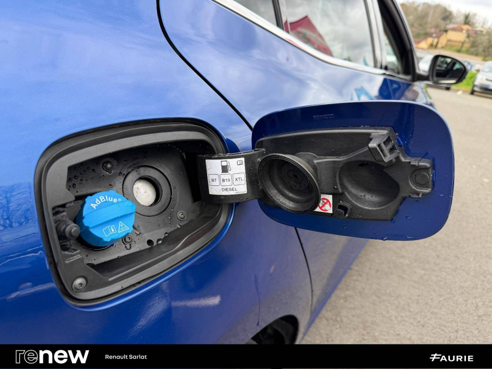 Acheter Renault Megane 4 Mégane IV Berline Blue dCi 115 EDC - 21B Intens 5p occasion dans les concessions du Groupe Faurie