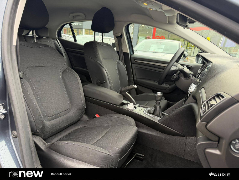 Acheter Renault Megane 4 Mégane IV Berline Blue dCi 115 - 21N Business 5p occasion dans les concessions du Groupe Faurie