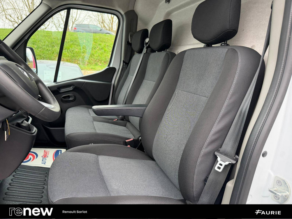 Acheter Renault Master 3 MASTER FGN TRAC F3500 L3H3 BLUE DCI 135 CONFORT 4p occasion dans les concessions du Groupe Faurie