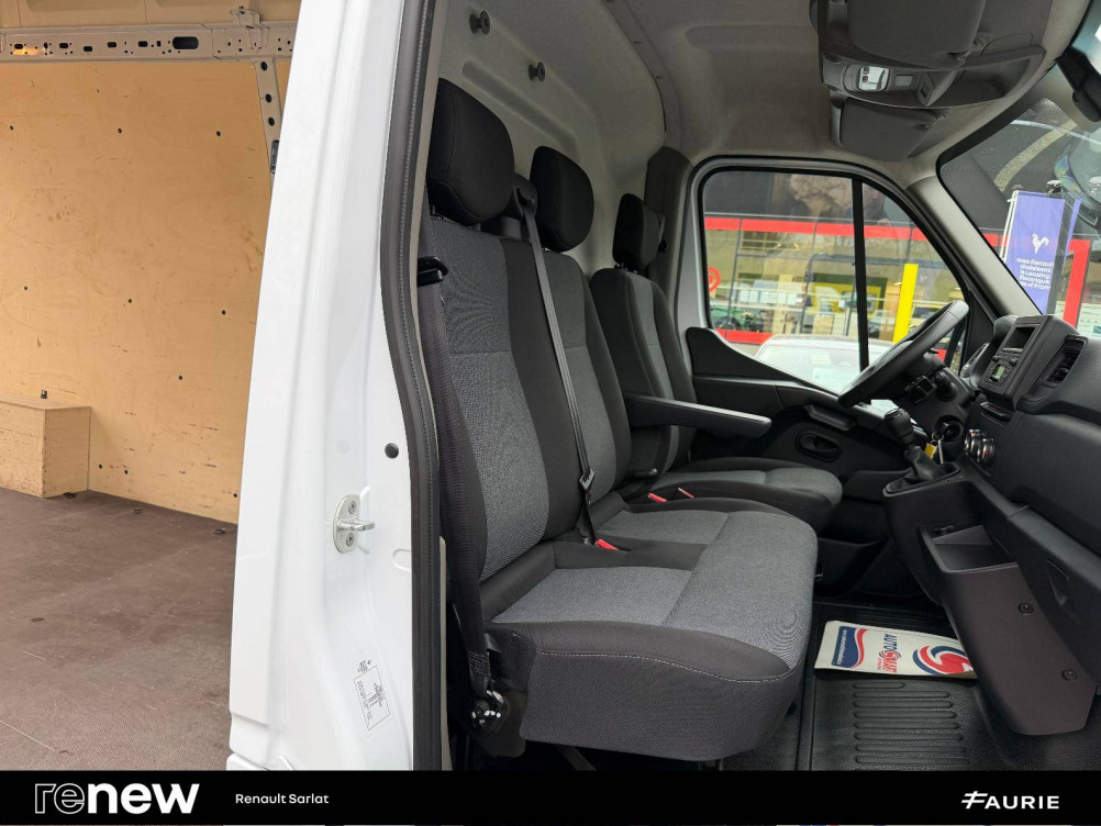 Acheter Renault Master 3 MASTER FGN TRAC F3500 L3H3 BLUE DCI 135 CONFORT 4p occasion dans les concessions du Groupe Faurie