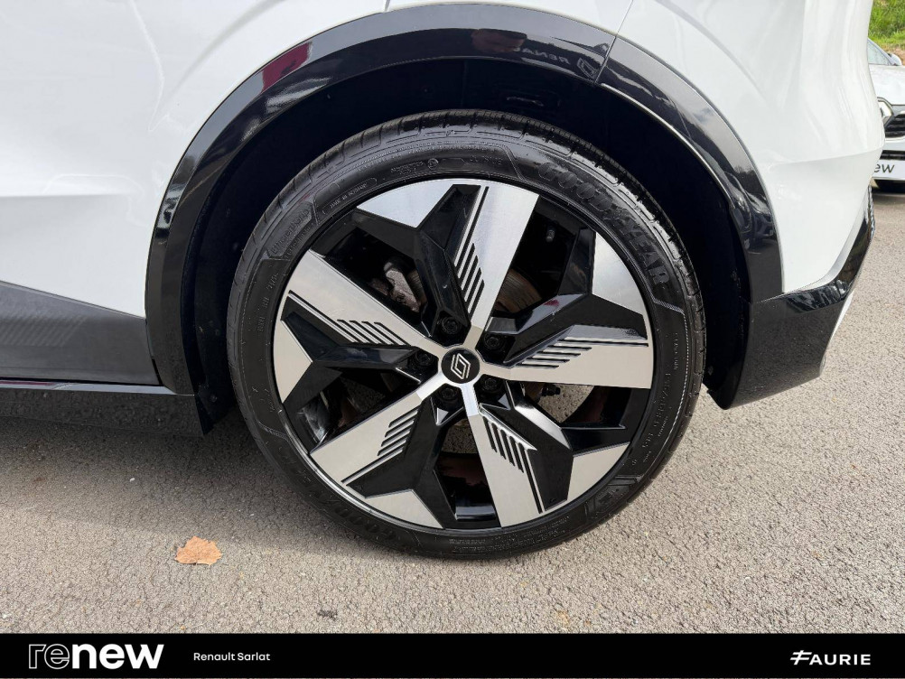 Acheter Renault Megane E-Tech Megane E-Tech EV60 220 ch super charge Techno 5p occasion dans les concessions du Groupe Faurie