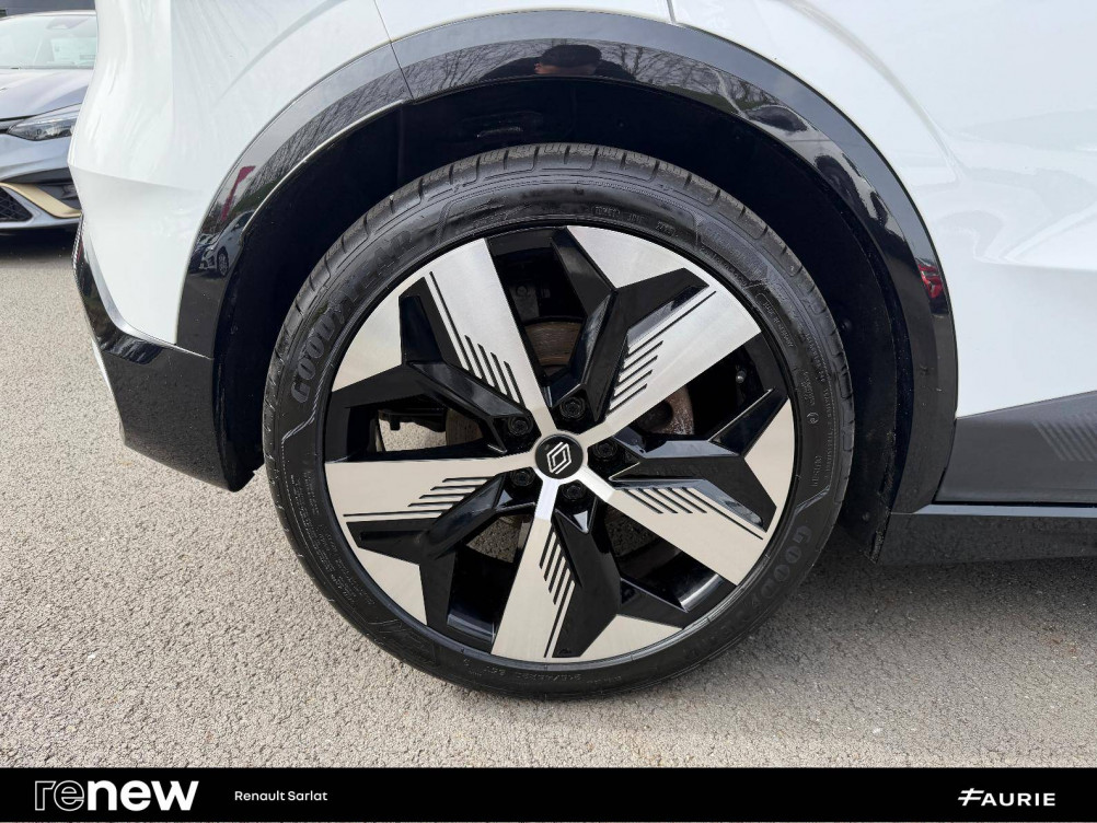Acheter Renault Megane E-Tech Megane E-Tech EV60 220 ch super charge Techno 5p occasion dans les concessions du Groupe Faurie