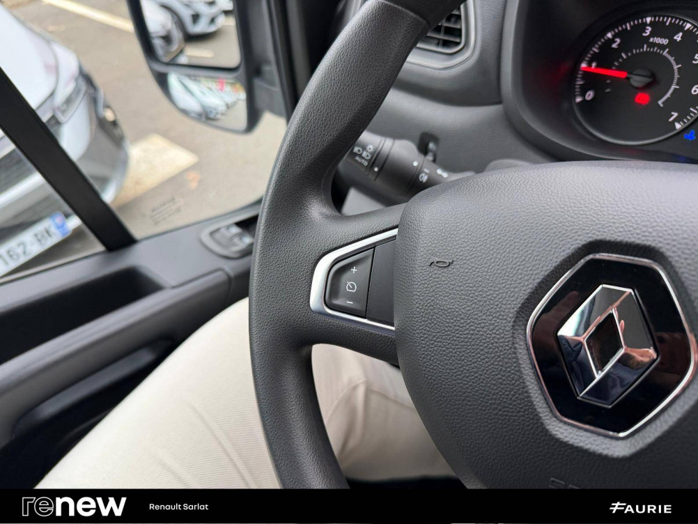 Acheter Renault Master 3 MASTER FGN TRAC F3500 L3H3 BLUE DCI 135 CONFORT 4p occasion dans les concessions du Groupe Faurie