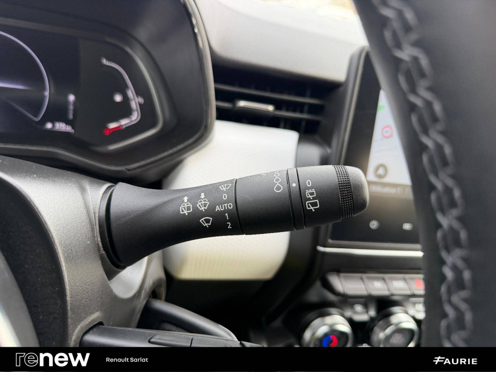Acheter Renault Clio 5 Clio E-Tech full hybrid 145 Evolution 5p occasion dans les concessions du Groupe Faurie