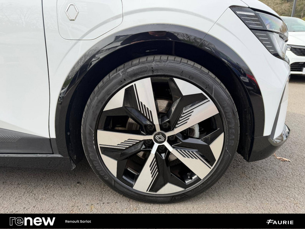Acheter Renault Megane E-Tech Megane E-Tech EV60 220 ch super charge Techno 5p occasion dans les concessions du Groupe Faurie