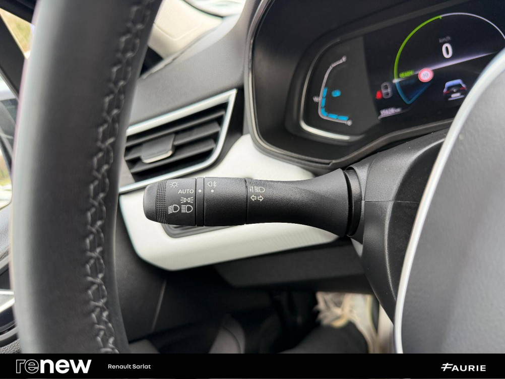 Acheter Renault Clio 5 Clio E-Tech full hybrid 145 Evolution 5p occasion dans les concessions du Groupe Faurie