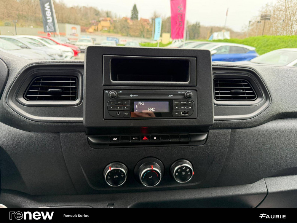 Acheter Renault Master 3 MASTER FGN TRAC F3500 L3H3 BLUE DCI 135 CONFORT 4p occasion dans les concessions du Groupe Faurie