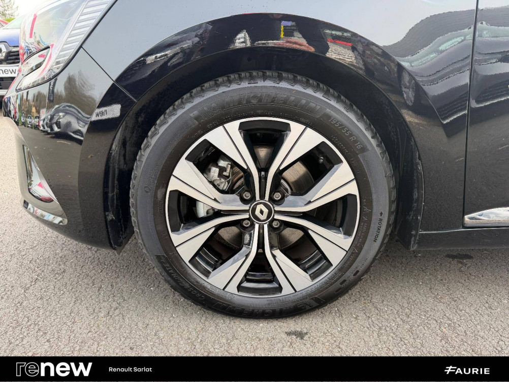 Acheter Renault Clio 5 Clio E-Tech full hybrid 145 Evolution 5p occasion dans les concessions du Groupe Faurie