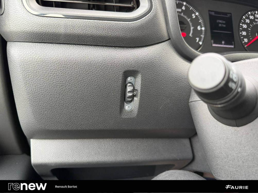 Acheter Renault Master 3 MASTER FGN TRAC F3500 L3H3 BLUE DCI 135 CONFORT 4p occasion dans les concessions du Groupe Faurie