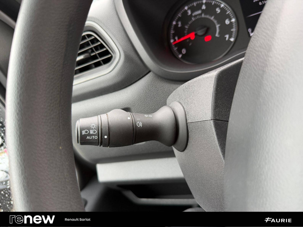 Acheter Renault Master 3 MASTER FGN TRAC F3500 L3H3 BLUE DCI 135 CONFORT 4p occasion dans les concessions du Groupe Faurie