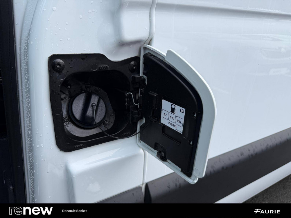 Acheter Renault Master 3 MASTER FGN TRAC F3500 L3H3 BLUE DCI 135 CONFORT 4p occasion dans les concessions du Groupe Faurie