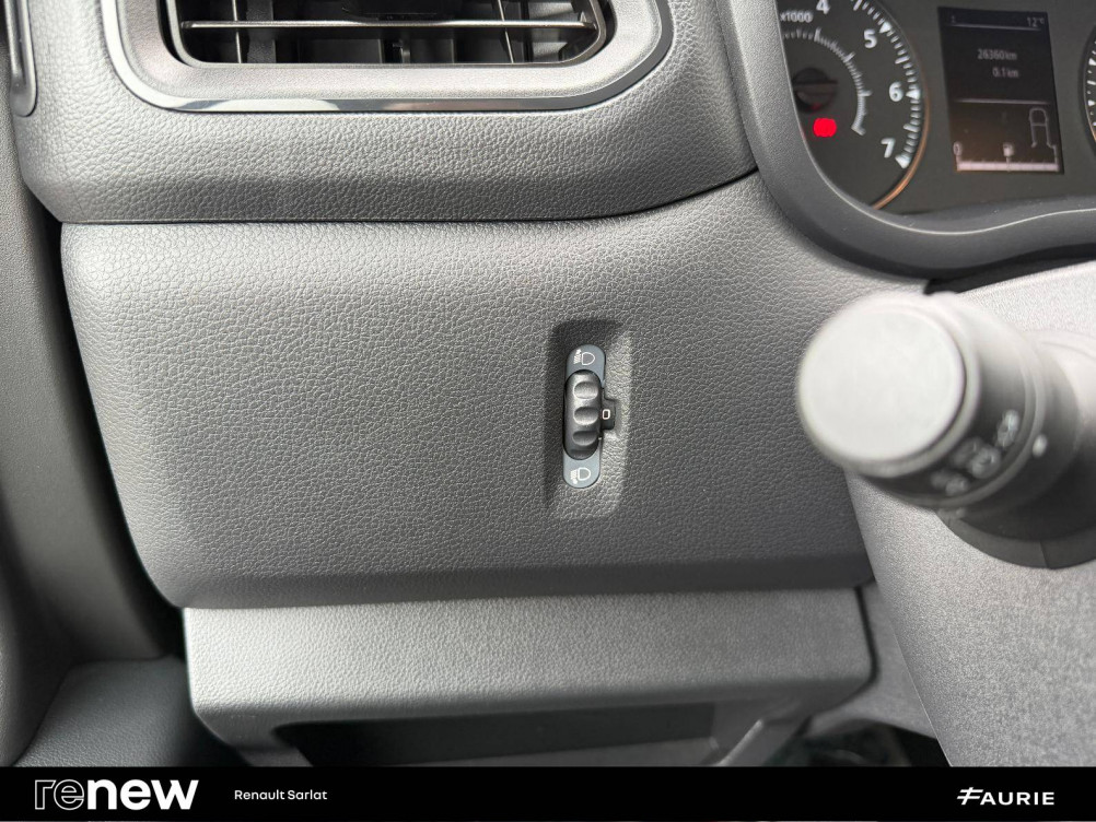 Acheter Renault Master 3 MASTER FGN TRAC F3500 L3H3 BLUE DCI 135 CONFORT 4p occasion dans les concessions du Groupe Faurie