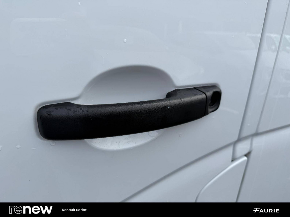 Acheter Renault Master 3 MASTER FGN TRAC F3500 L3H3 BLUE DCI 135 CONFORT 4p occasion dans les concessions du Groupe Faurie