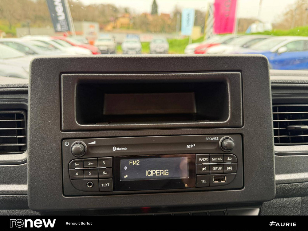 Acheter Renault Master 3 MASTER FGN TRAC F3500 L3H3 BLUE DCI 135 CONFORT 4p occasion dans les concessions du Groupe Faurie