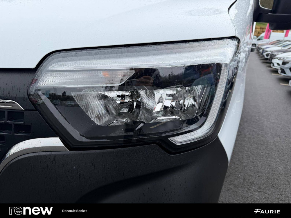 Acheter Renault Master 3 MASTER FGN TRAC F3500 L3H3 BLUE DCI 135 CONFORT 4p occasion dans les concessions du Groupe Faurie