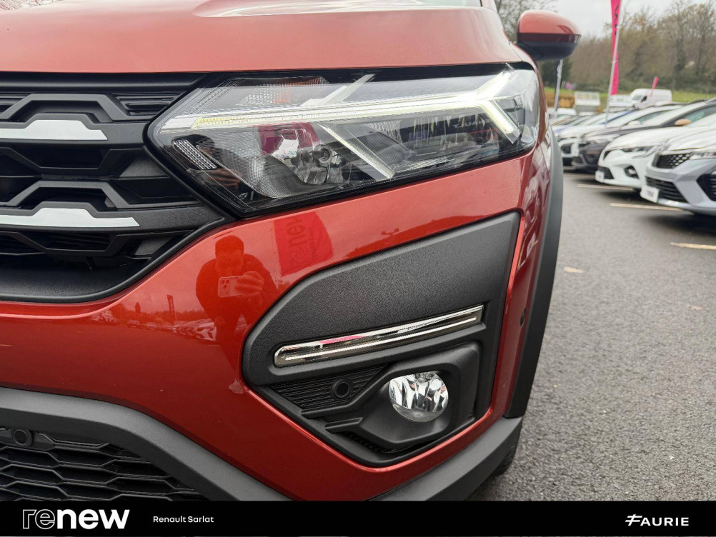 Acheter Dacia Jogger Jogger TCe 110 7 places Confort 5p occasion dans les concessions du Groupe Faurie