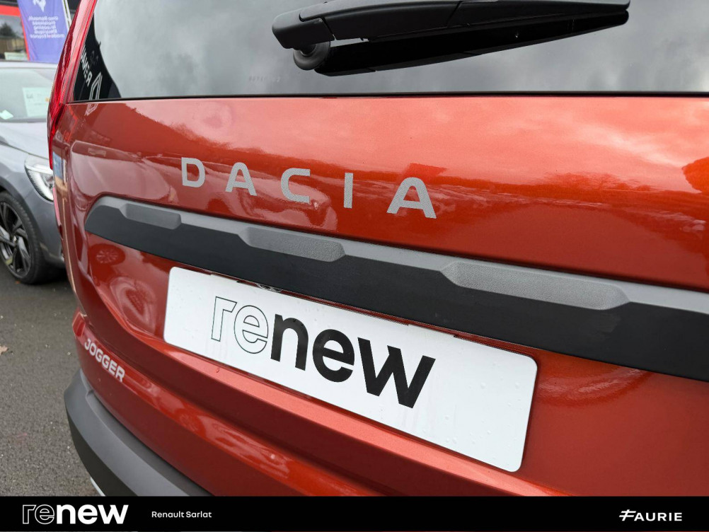 Acheter Dacia Jogger Jogger TCe 110 7 places Confort 5p occasion dans les concessions du Groupe Faurie